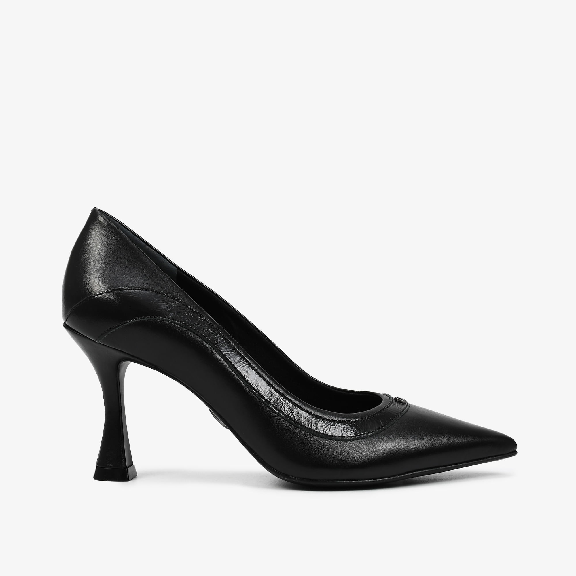 Scarpin Preto Couro