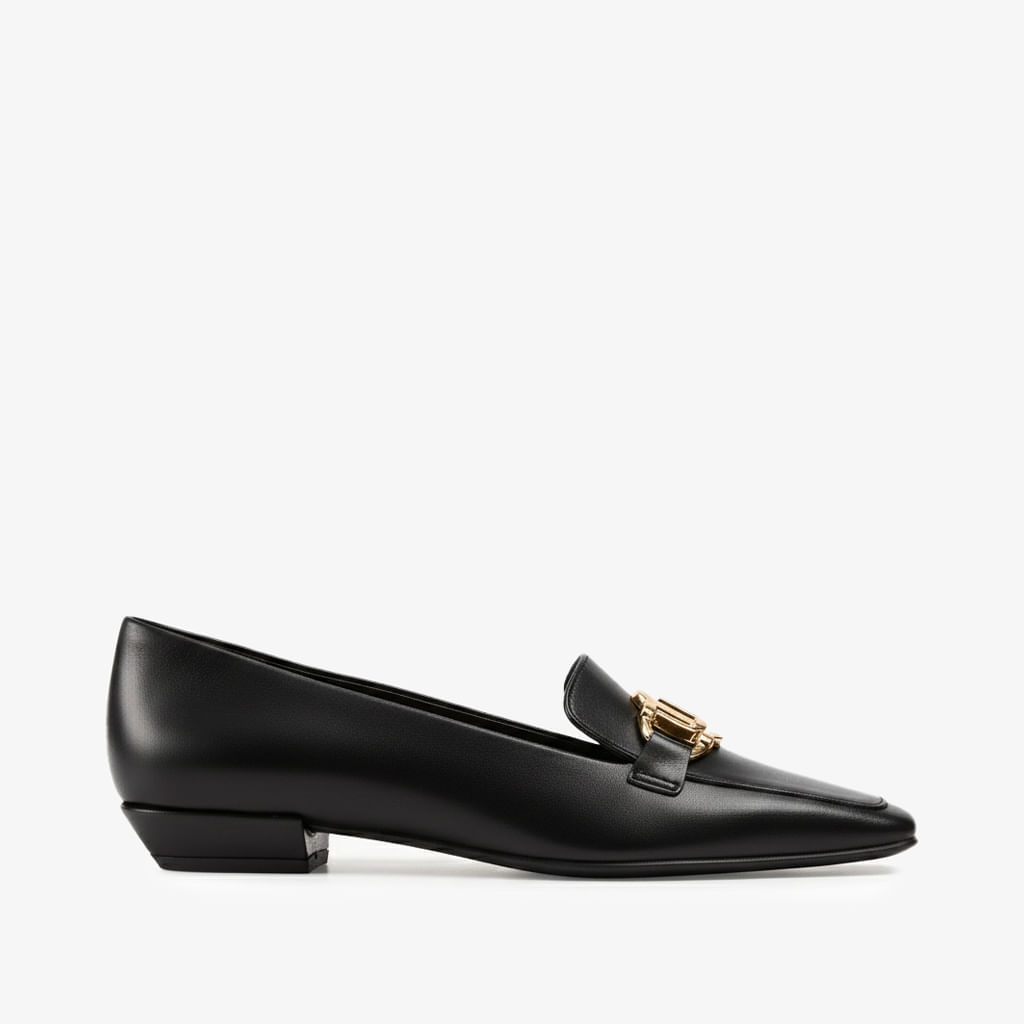 Scarpin Preto Salto Baixo Couro