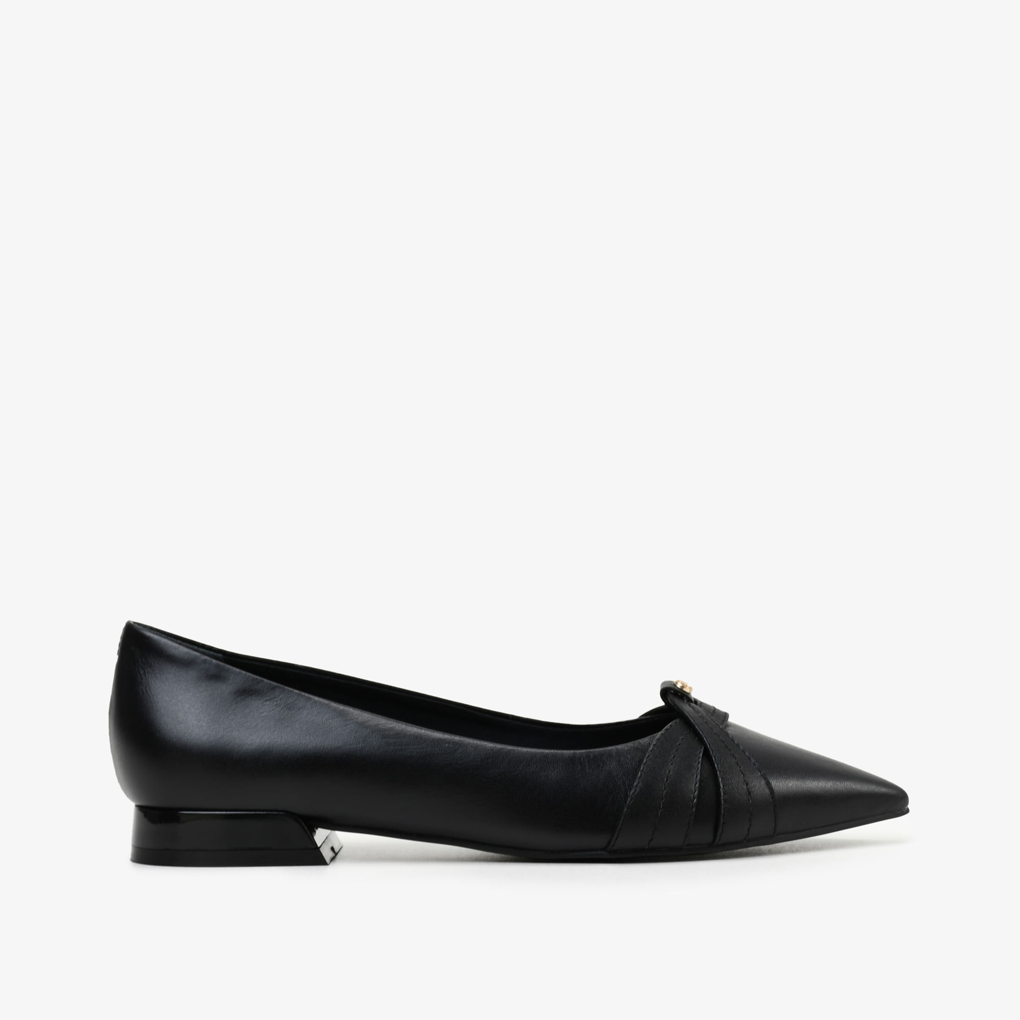 Sapatilha Preto Couro Caseinado
