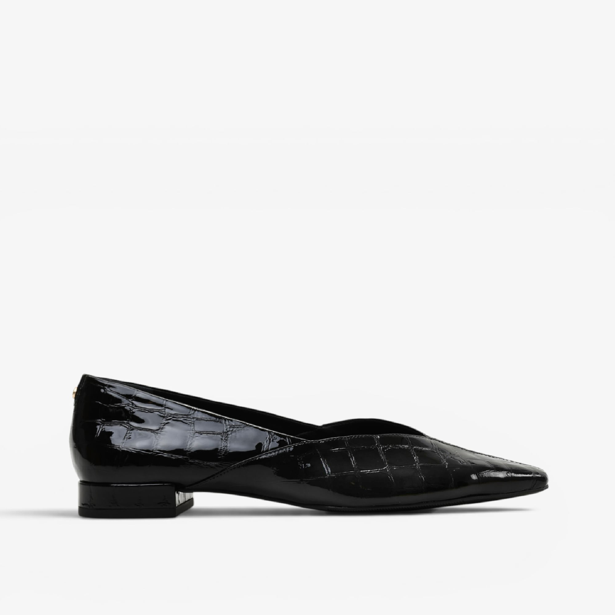 Sapatilha Preto Couro Croco